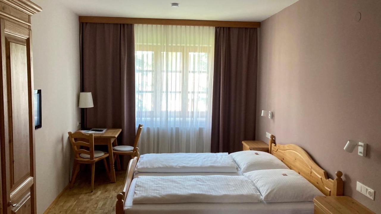 Zoechbauer Gaestehaus - Hotel Garni Kapelln Dış mekan fotoğraf