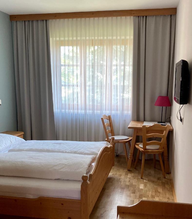 Zoechbauer Gaestehaus - Hotel Garni Kapelln Dış mekan fotoğraf