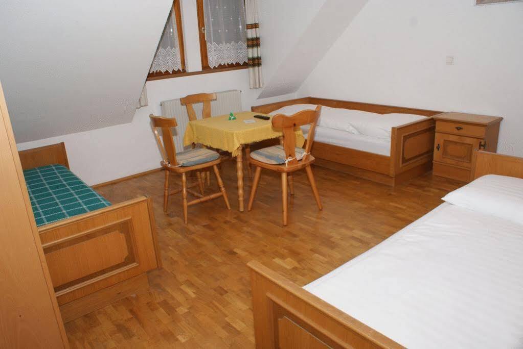 Zoechbauer Gaestehaus - Hotel Garni Kapelln Dış mekan fotoğraf